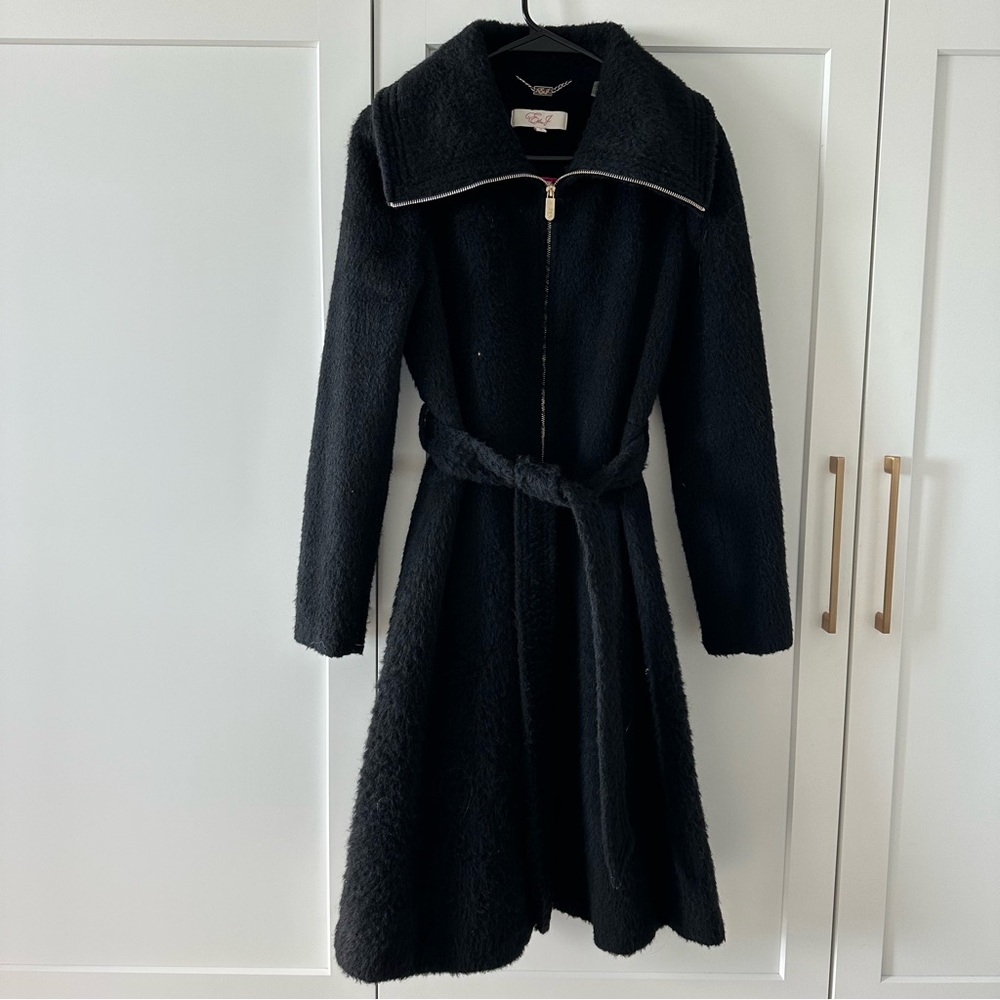 Eliza J Black Textured Coat